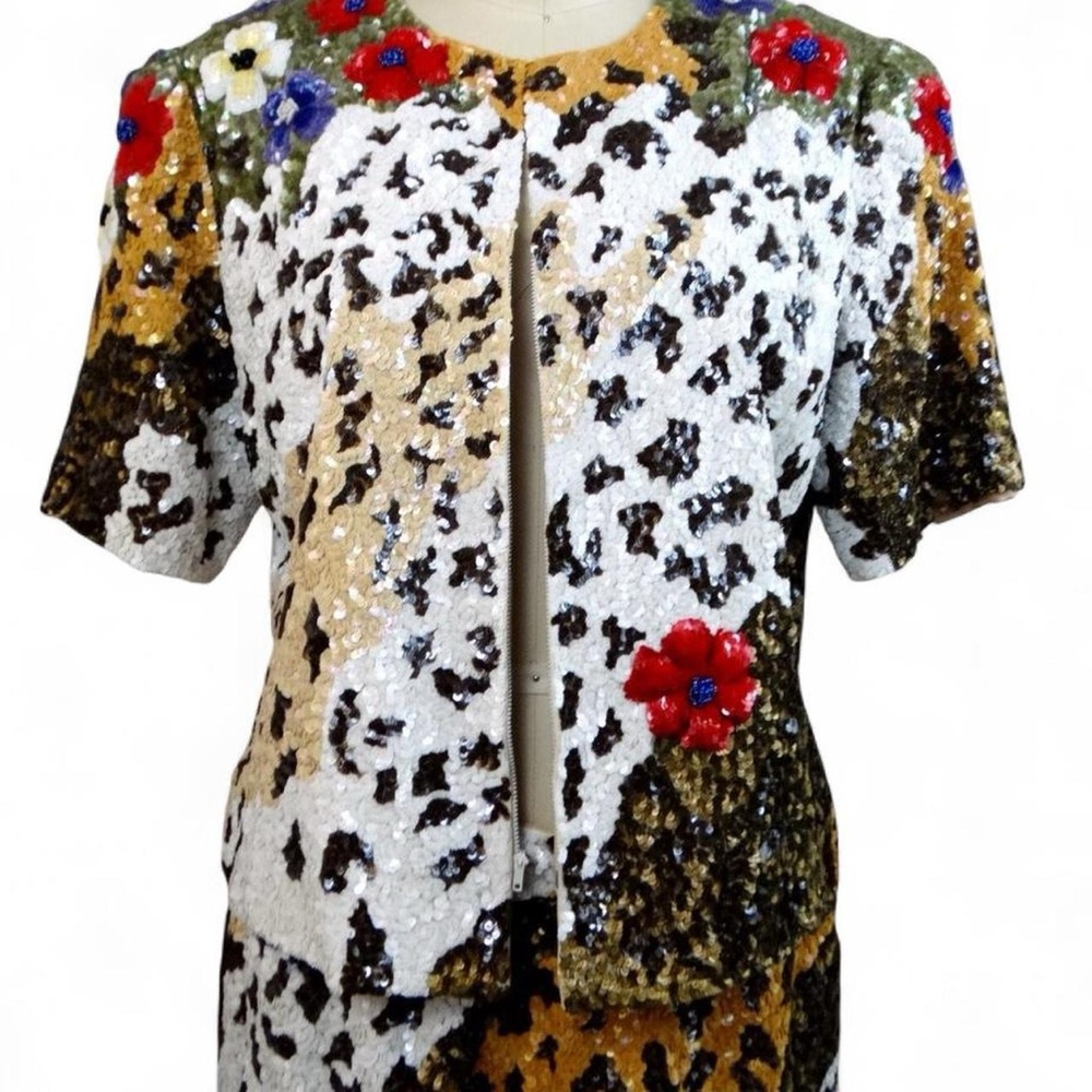 TRUE AMERICAN LUXURY VINTAGE RICHILENE